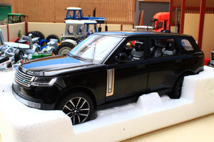 QY 1:24 Scale Range Rover SV 2022 Version in black with lights and sound BOX NOT 100%