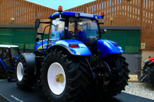 Load image into Gallery viewer, R30126132ScaleROSNewHollandT7070TractorREVPIC5