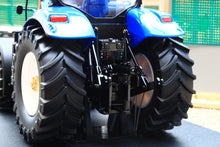 Load image into Gallery viewer, R30126132ScaleROSNewHollandT7070TractorREVPIC6