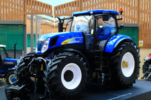 Load image into Gallery viewer, R30126132ScaleROSNewHollandT7070TractorREVPIC7