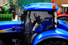Load image into Gallery viewer, R30126132ScaleROSNewHollandT7070TractorREVPIC15