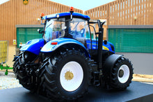 Load image into Gallery viewer, R30126132ScaleROSNewHollandT7070TractorREVPIC8
