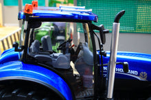 Load image into Gallery viewer, R30140132ScaleROSNewHollandT7-270_BluePower_TractorREVPIC14
