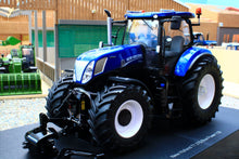 Load image into Gallery viewer, R30140132ScaleROSNewHollandT7-270_BluePower_TractorREVPIC4
