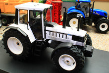Load image into Gallery viewer, R302099 ROS 1:32 Scale Lamborghini 1706 Second Generation 4WD Tractor in white