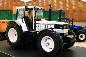 R302099 ROS 1:32 Scale Lamborghini 1706 Second Generation 4WD Tractor in white