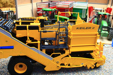 Load image into Gallery viewer, R602595 ROS Ropa Keiler II Trailed 2-Row Potato Harvester