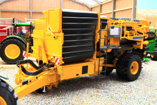 Load image into Gallery viewer, R602595 ROS Ropa Keiler II Trailed 2-Row Potato Harvester