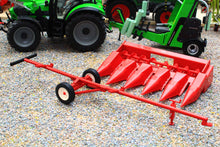 Load image into Gallery viewer, REP131R Replicagri 1:32 IH Corn Header with Trailer