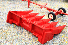 Load image into Gallery viewer, REP131R Replicagri 1:32 IH Corn Header with Trailer