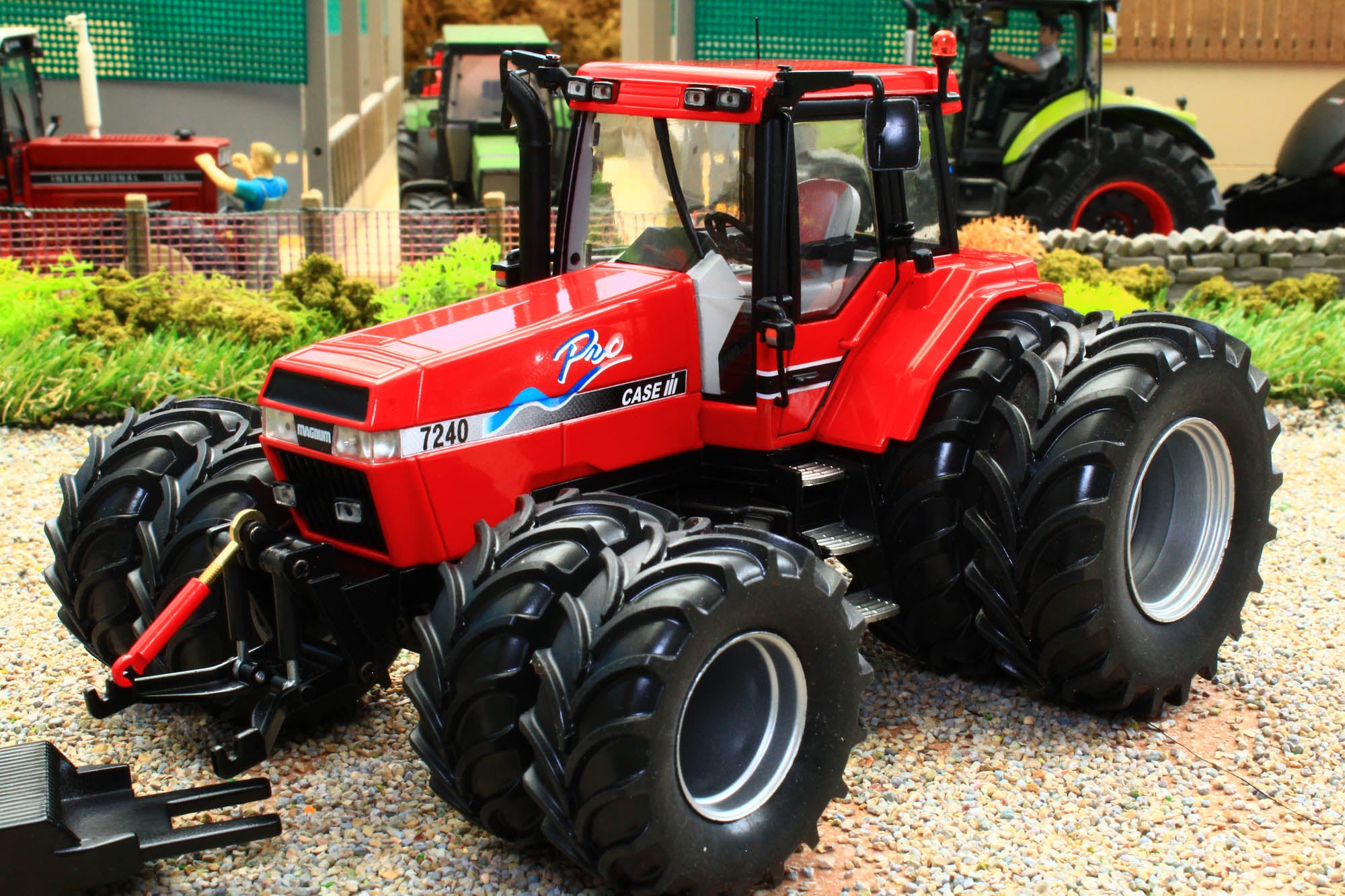 Tracteur Miniature REPLICAGRI – CASE IH Magnum 7240 Pro, Roues Jumelées, échelle 1/32, Neuf