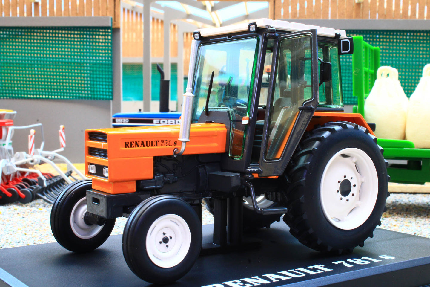 REP185 Replicagri Renault 781-S Tractor