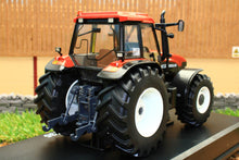 Load image into Gallery viewer, Rep221 Replicagri New Holland Tm135 Tractor In Terracota Tractors And Machinery (1:32 Scale)