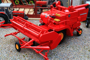 REP283 Replicagri 1:32 Scale Massey Ferguson 510 Combine