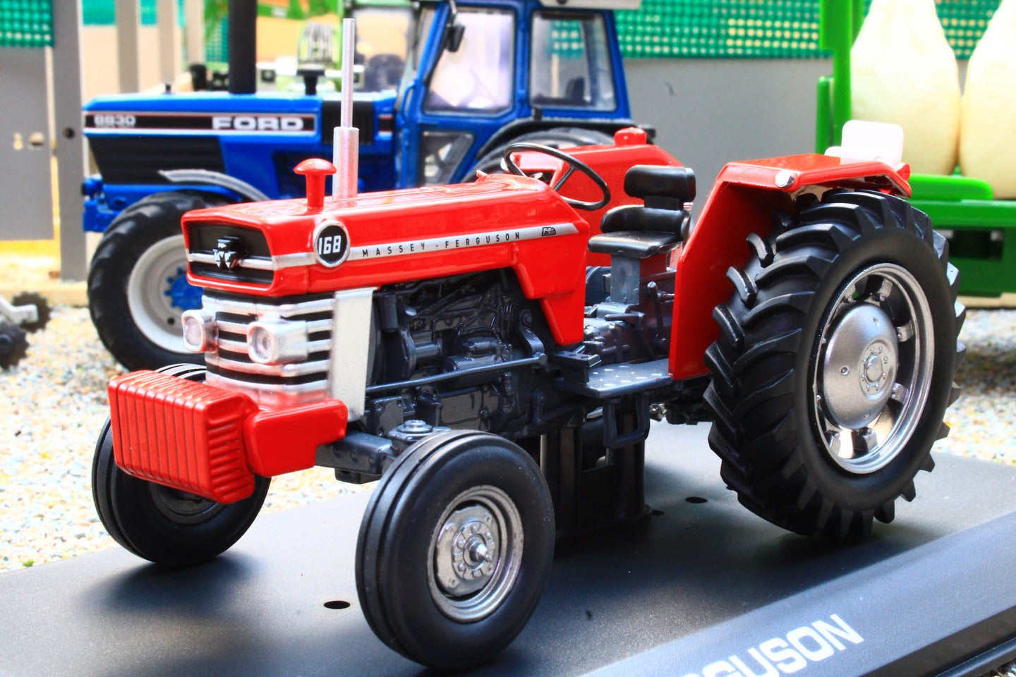 REP515 Replicagri Massey Ferguson 168 Tractor