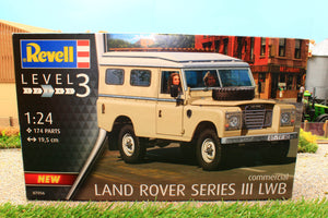 REV07056 Revell 124th Scale Land Rover Series III LWB Commercial Kit