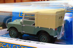SCAC4600 Scalextric 1:32 Scale Land Rover Series 1 HUE 166