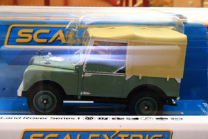 SCAC4600 Scalextric 1:32 Scale Land Rover Series 1 HUE 166