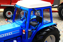 Load image into Gallery viewer, SCH00531 Schuco 1:32 Scale Ford 8210 4WD Tractor Pro Resin Model