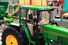Load image into Gallery viewer, SCH07887 Schuco John Deere 7700 Tractor