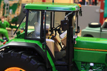 Load image into Gallery viewer, SCH07887 Schuco John Deere 7700 Tractor