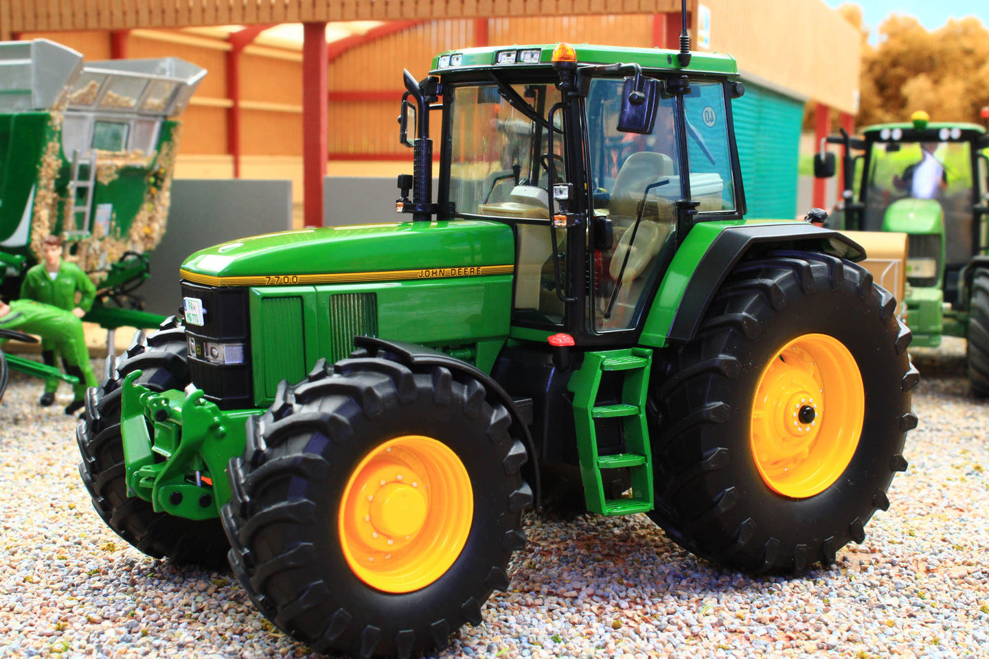 SCH07887 Schuco John Deere 7700 Tractor