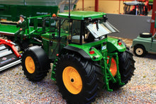 Load image into Gallery viewer, SCH07887 Schuco John Deere 7700 Tractor