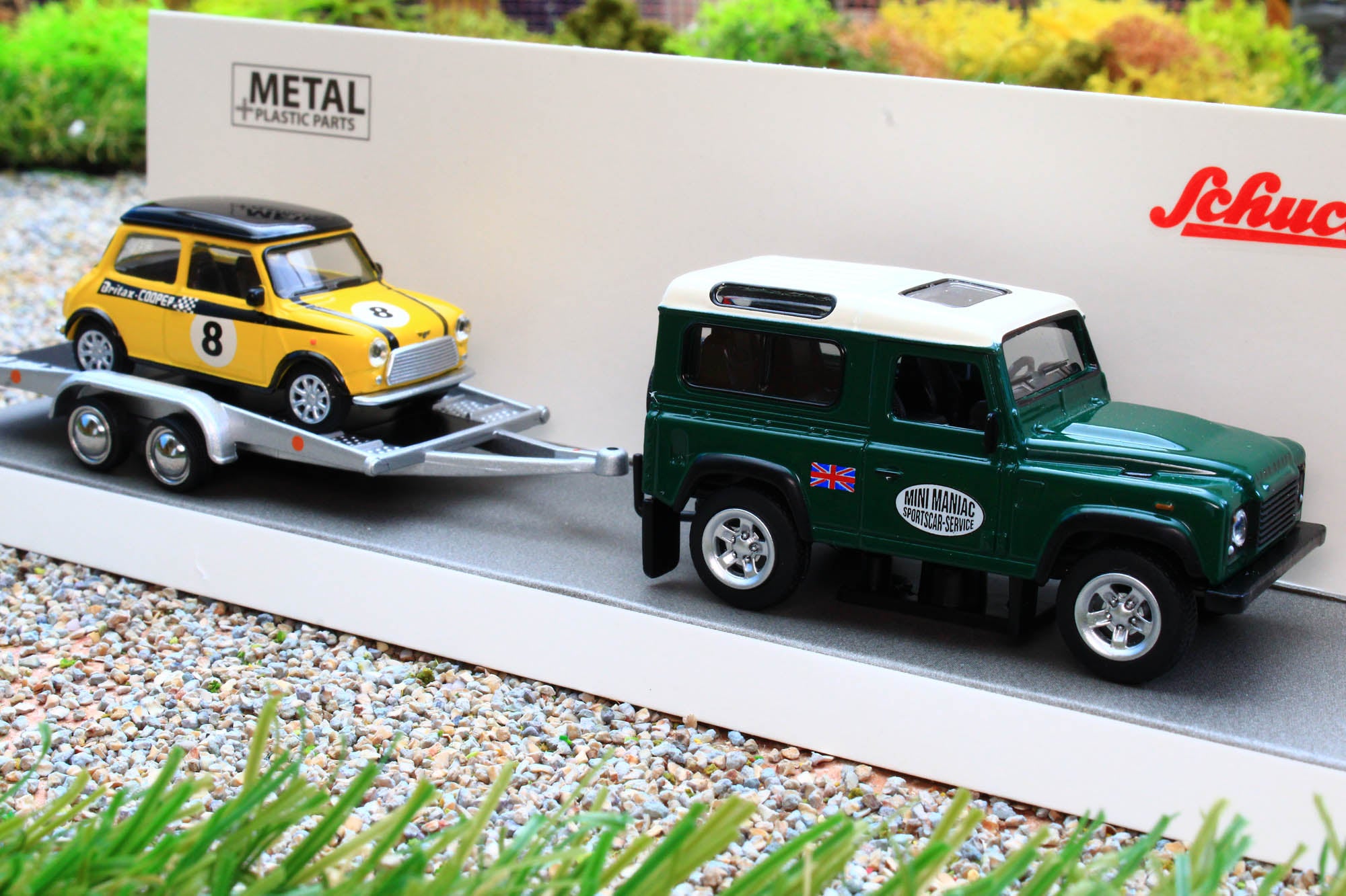 SCH20438 Schuco 1:64 Scale Land Rover Defender 90 with Mini Cooper on ...