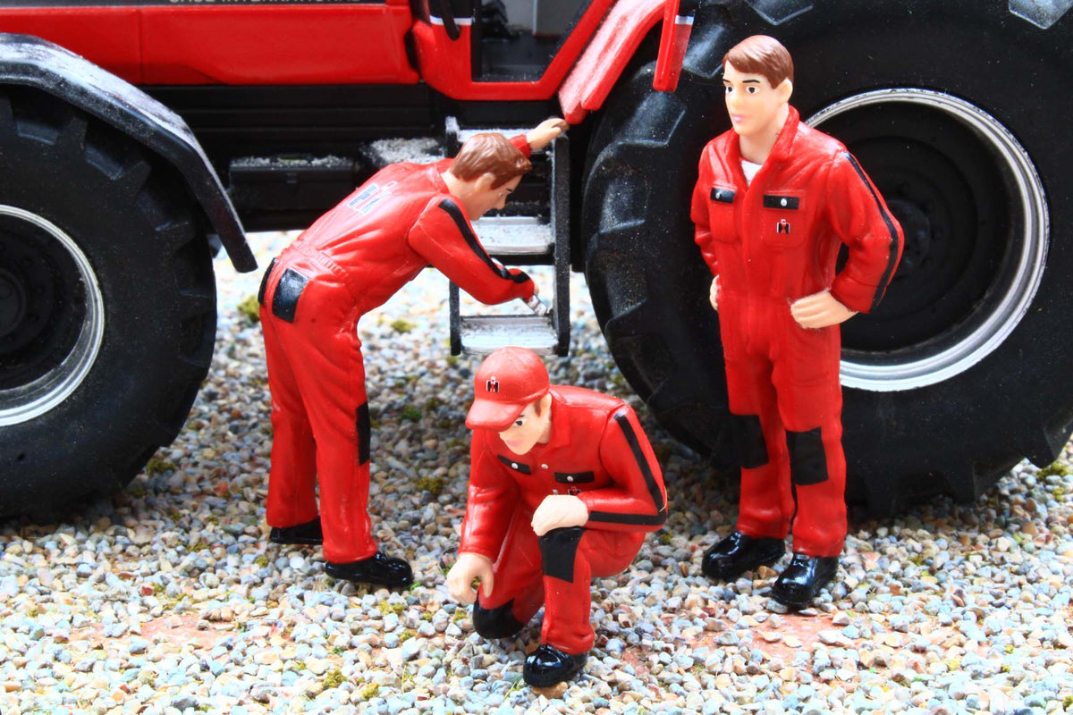 SCH7880 Schuco 1:32 Scale set of 3 Mechanics Figures in Case Overalls ...
