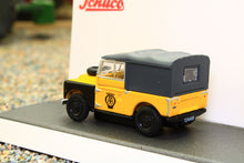 Load image into Gallery viewer, SCH87U00047 Schuco 1:87 Scale Land Rover 88 AA Version