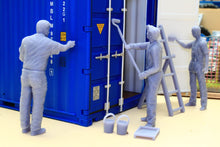 Load image into Gallery viewer, PYOS137 Figure Set 1:32 Scale - 3 x Decorators with Accessories (Requires Painting)