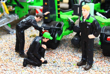 Load image into Gallery viewer, SCH32U00021 Schuco 1:32 Scale Set of 3 Mechanics Figures in Deutz overalls