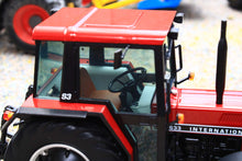 Load image into Gallery viewer, SCH32U0007 Schuco 132 Scale Case International 4WD Tractor