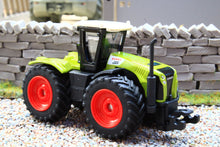 Load image into Gallery viewer, SIM501BMajorette187ScaleClaasXerion5000Tractor_Pic3