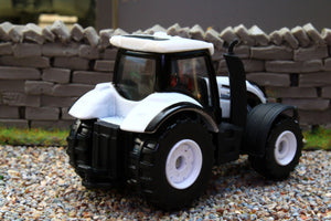 SIM501CMajorette187ScaleValtra4WDTractorinWhite_Pic3