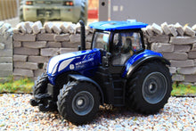 Load image into Gallery viewer, &quot;NEW&quot; SIM501D Majorette 1/87 Scale New Holland T7300 4wd Tractor