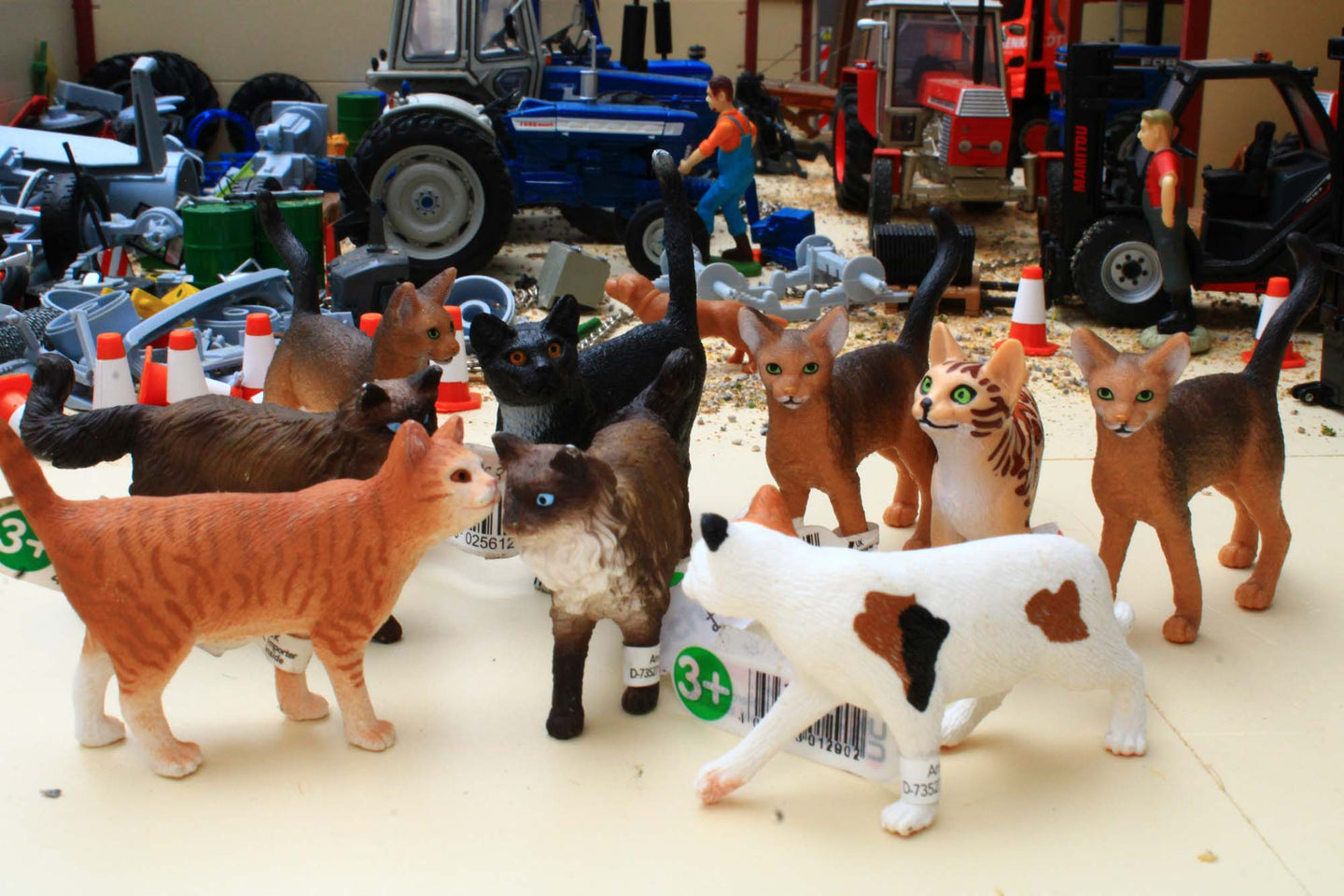 Selection of Schleich cats as shown