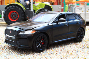 TAY32110018 TAYUMO 1:32 Scale Jaguar F Pace in Black