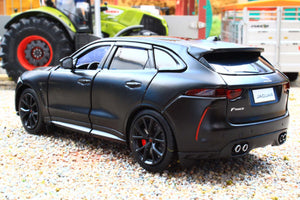 TAY32110018 TAYUMO 1:32 Scale Jaguar F Pace in Black