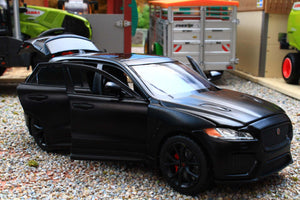 TAY32110018 TAYUMO 1:32 Scale Jaguar F Pace in Black