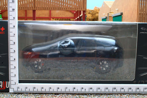 TAY32110018 TAYUMO 1:32 Scale Jaguar F Pace in Black