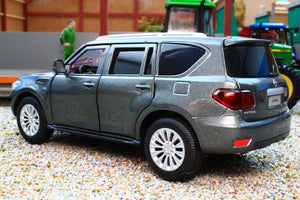 TAY32115015 Tayumo 1:32 Scale Nissan Patrol in Grey Y62 4x4