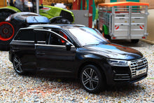 Load image into Gallery viewer, TAY32140022 TAYUMO 1:32 Scale Audi Q5 in Black