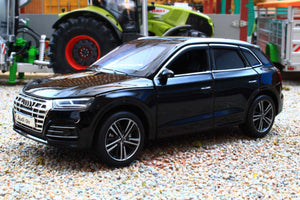 TAY32140022 TAYUMO 1:32 Scale Audi Q5 in Black