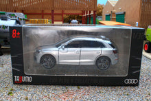 Load image into Gallery viewer, TAY32140024 TAYUMO 132 Scale Audi Q5 in Silver