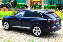 Load image into Gallery viewer, TAY32140027 TAYUMO 1:32 Scale Audi Q7 in Blue