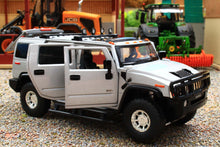 Load image into Gallery viewer, TAY32160011 TAYUMO 1:32 Scale Hummer H2 in Silver with lights and sound