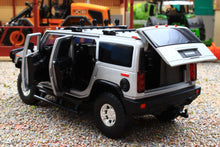 Load image into Gallery viewer, TAY32160011 TAYUMO 1:32 Scale Hummer H2 in Silver with lights and sound