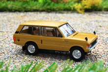 Load image into Gallery viewer, TSMMGT00495R MINIGT 1:64 Scale Range Rover 1971 Bahama Gold RHD
