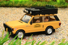 Load image into Gallery viewer, TSMMGT00509L MINIGT 1:64 Scale Range Rover 1982 Camel Trophy Papua New Guinea Team USA